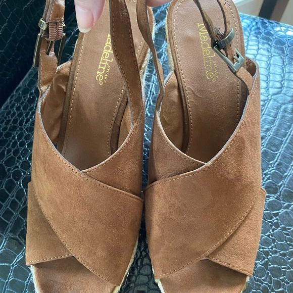 EUC Madeline Stuart espadrille wedge heel sandals - Picture 5 of 16